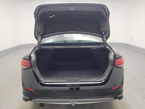 Used 2023 Nissan Sentra SR FWD image 29