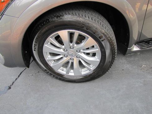 Used 2016 INFINITI QX80 2WD w/ Driver's Assistance Package image 38