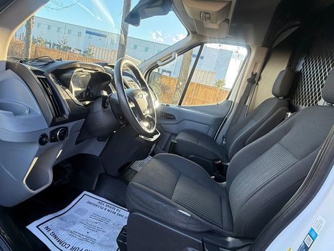 Used 2015 Ford Transit 150 148 Medium Roof image 17