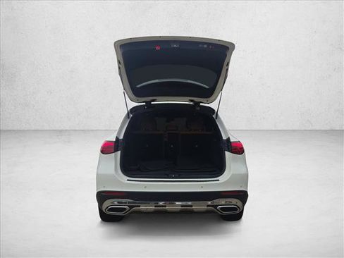 Certified 2026 Mercedes-Benz GLC 300 image 6