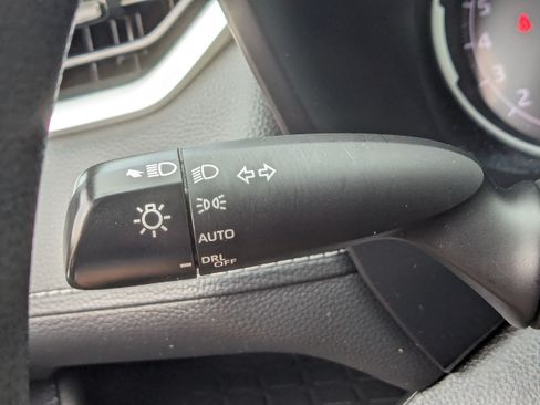 Used 2023 Toyota RAV4 XLE FWD image 26