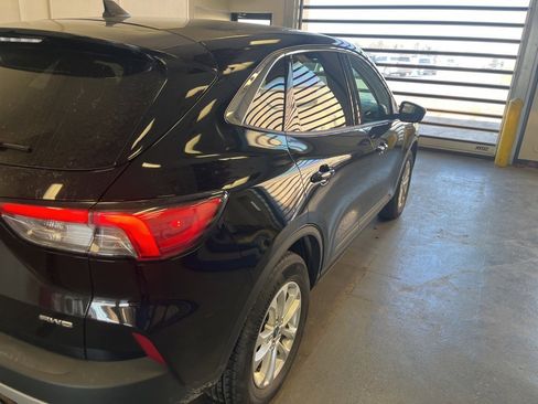 Certified 2021 Ford Escape SE w/ Convenience Package image 4