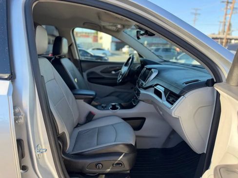 Used 2020 GMC Terrain SLT w/ Preferred Package AWD/4WD image 36