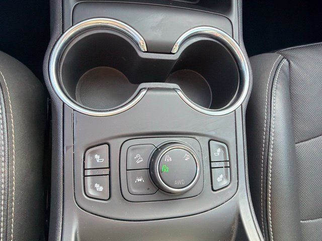 Used 2023 GMC Terrain SLT AWD/4WD image 19