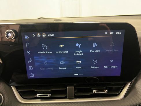 Used 2025 Chevrolet Equinox LT image 44