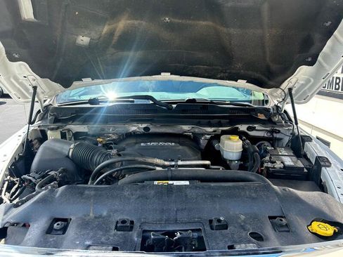 Used 2017 RAM 3500 Tradesman w/ Chrome Appearance Group image 35