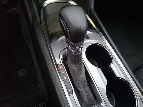 Used 2024 Chevrolet Malibu LT w/ Midnight Edition image 14