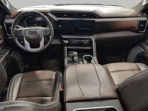 Used 2024 GMC Sierra 1500 Denali AWD/4WD image 8