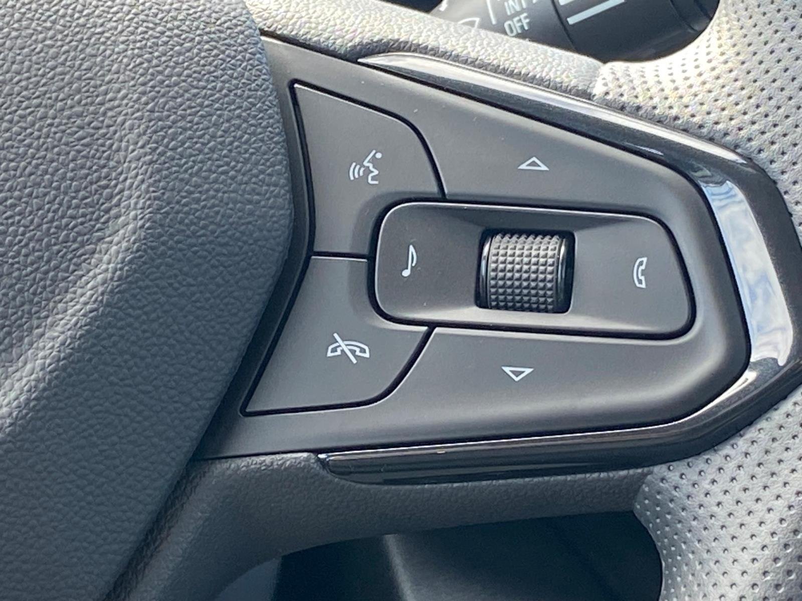 New 2026 Chevrolet Trax LT FWD image 10