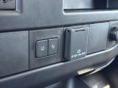 New 2026 GMC Savana 2500 w/ Driver Convenience Package RWD image 15