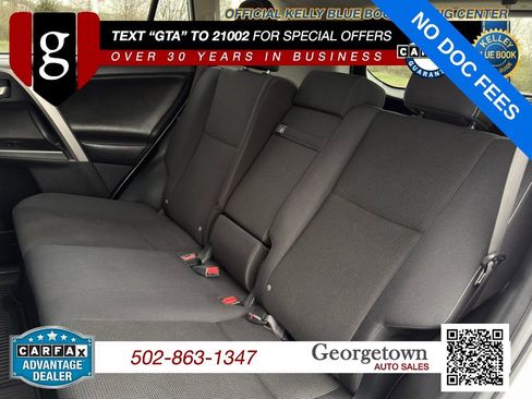Used 2017 Toyota RAV4 XLE AWD/4WD image 19