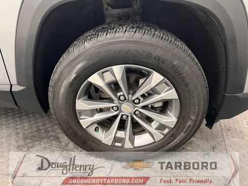 Used 2025 Chevrolet Equinox LT FWD image 19