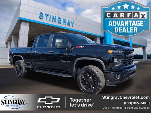Used 2024 Chevrolet Silverado 2500 Custom w/ Custom Value Package image 1