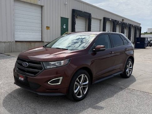 Used 2015 Ford Edge Sport AWD/4WD image 3