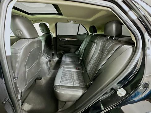 Used 2023 Buick Envision Avenir image 24