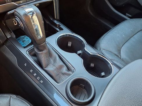 Certified 2018 Ford Explorer XLT w/ Equipment Group 202A image 21