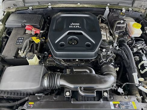 Used 2022 Jeep Wrangler Sport AWD/4WD image 26