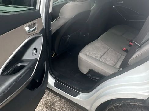 Used 2013 Hyundai Santa Fe Sport image 12
