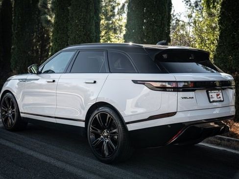 Used 2023 Land Rover Range Rover Velar R-Dynamic S image 11