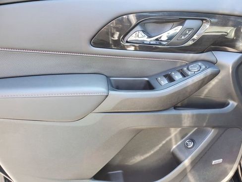 Certified 2023 Chevrolet Traverse RS w/ LPO, Floor Liner Package image 18