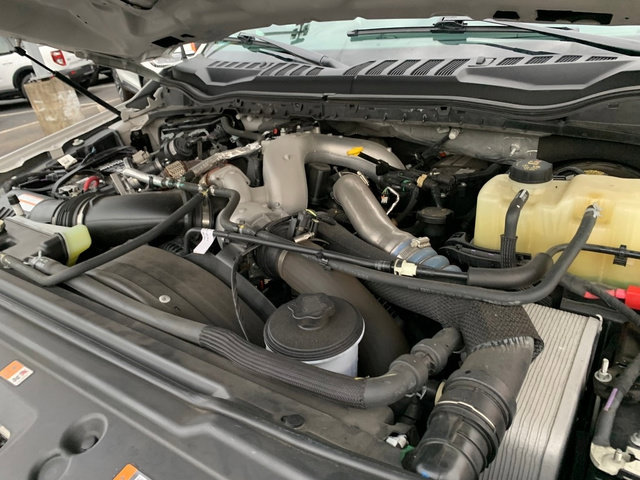 Certified 2022 Ford F250 Lariat w/ Lariat Ultimate Package AWD/4WD image 32