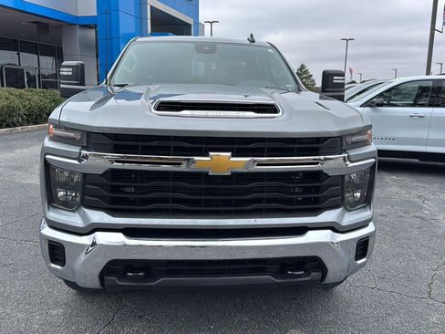 Used 2024 Chevrolet Silverado 2500 LT image 7