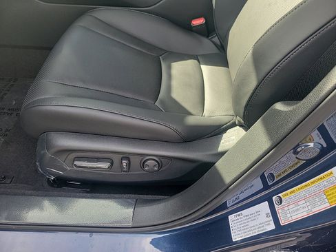 New 2025 Honda Accord EX-L image 17