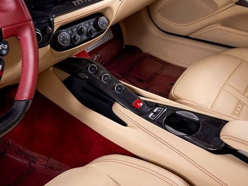 Used 2016 Ferrari F12 Berlinetta image 36