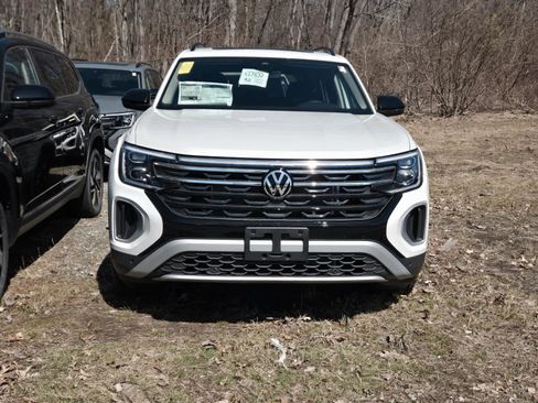 New 2026 Volkswagen Atlas Peak Edition AWD/4WD image 15
