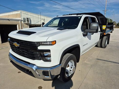 New 2025 Chevrolet Silverado 3500 W/T w/ WT Convenience Package AWD/4WD image 3