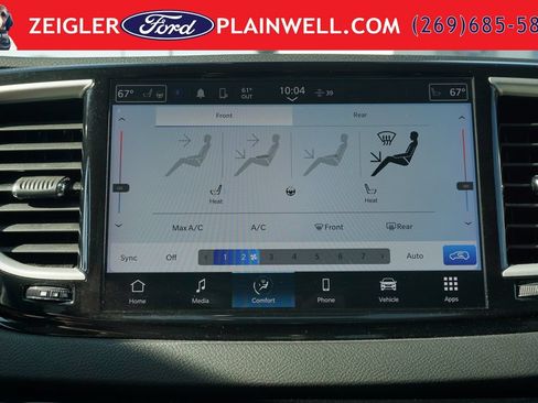 Used 2024 Chrysler Pacifica Touring-L FWD image 22
