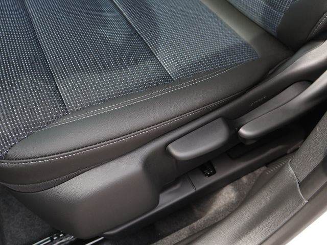 New 2026 Buick Envista Sport Touring w/ Convenience II Package FWD image 19