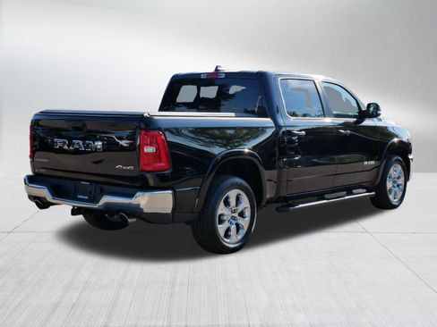 Used 2025 RAM 1500 Big Horn AWD/4WD image 7