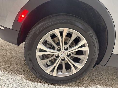 Used 2023 Buick Envision Preferred AWD/4WD image 33
