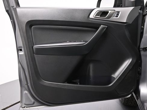 Used 2021 Ford Ranger XLT w/ Equipment Group 301A Mid image 18