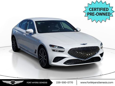 Used 2025 Genesis G70 2.5T image 1