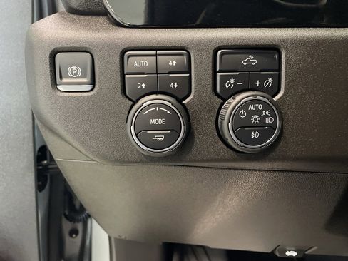 Certified 2024 Chevrolet Silverado 1500 RST image 33