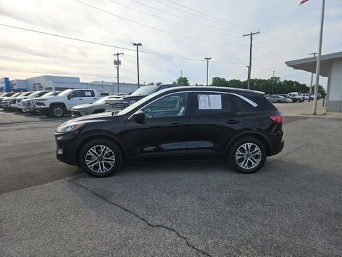 Used 2022 Ford Escape SEL FWD image 9