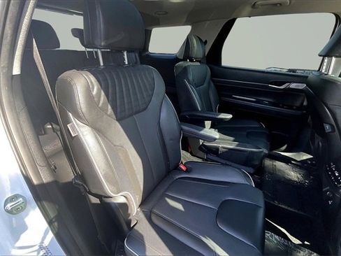 Used 2024 Hyundai Palisade Limited image 26