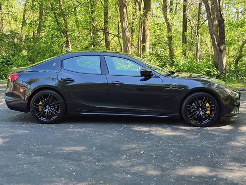 Used 2022 Maserati Ghibli GT image 7