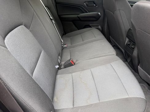 Used 2025 Chevrolet Colorado Trail Boss AWD/4WD image 13