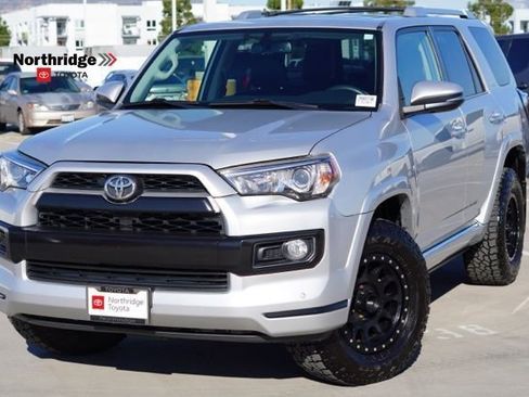 Used 2018 Toyota 4Runner Limited image 3