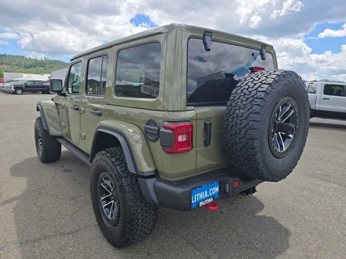 New 2026 Jeep Wrangler Unlimited Rubicon AWD/4WD image 3