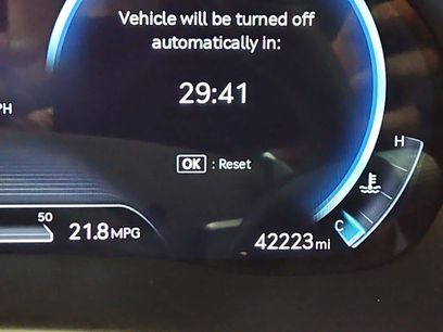 Used 2022 Genesis GV80 2.5T w/ Prestige Package 05