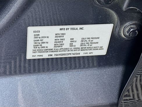 Used 2023 Tesla Model Y Long Range AWD/4WD image 12
