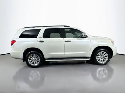 Used 2013 Toyota Sequoia Platinum image 4
