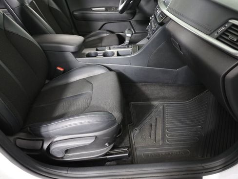 Used 2019 Kia Optima S FWD image 26
