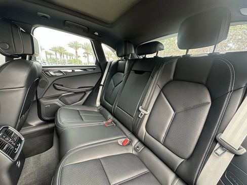 Certified 2026 Porsche Macan S image 37