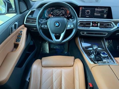 Used 2023 BMW X5 xDrive40i w/ Executive Package AWD/4WD image 11