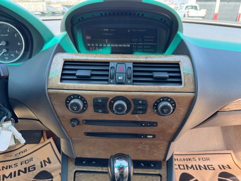 Used 2004 BMW 645Ci Convertible RWD image 28